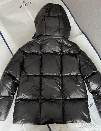 Moncler parana пуховик женский