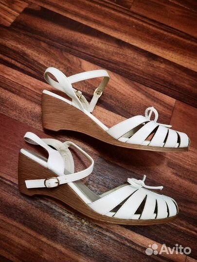Босоножки туфли на платформе белые размер 39