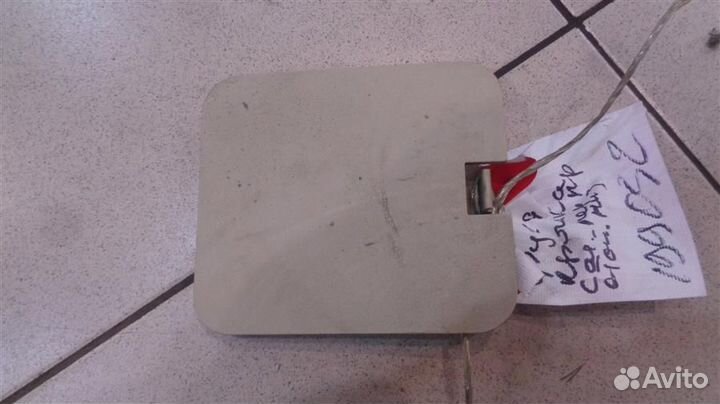 Крышка блока предохранителей Nissan Fuga 2004-2009