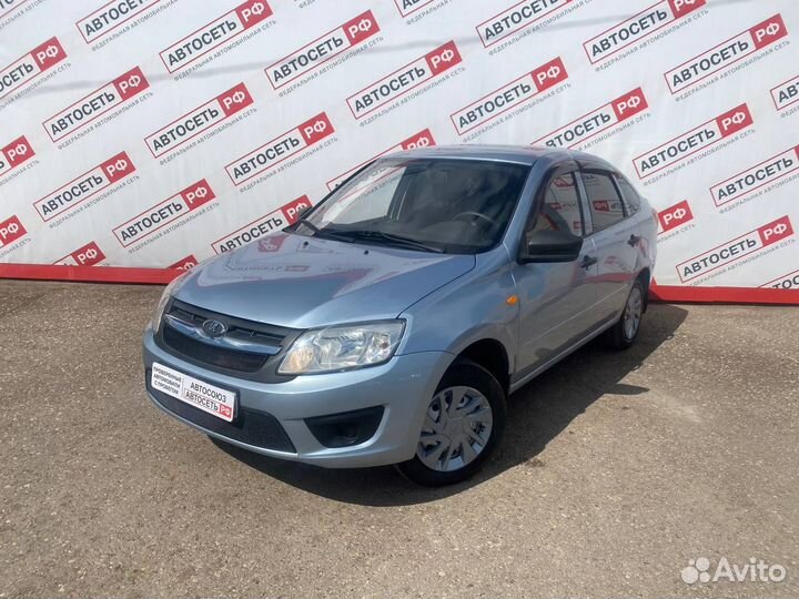 LADA Granta 1.6 МТ, 2015, 131 170 км