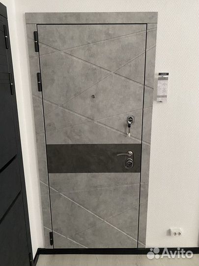 Дверь входная с гарантией