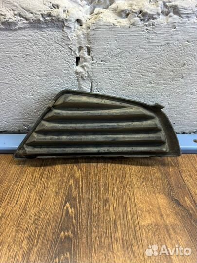 Заглушка птф передняя левая Ford Mondeo 3 седан 1