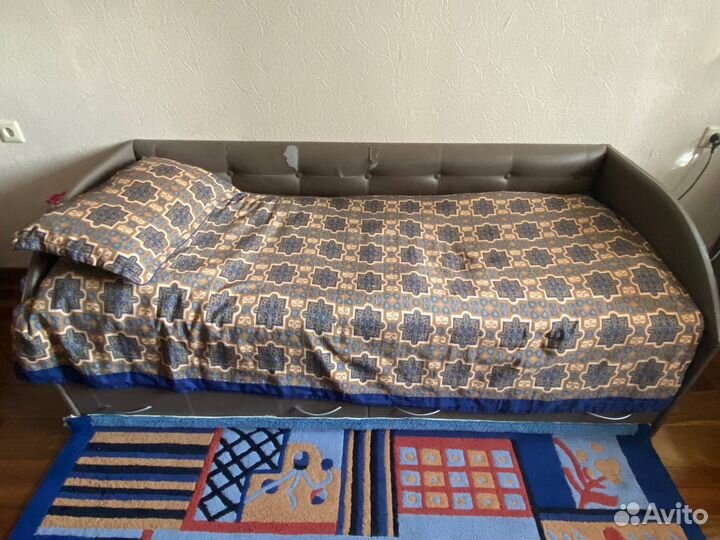 Две детские кровати б/у