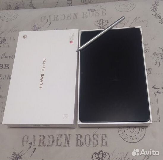Планшет со стилусом Huawei MatePad 10.4 4/128Gb