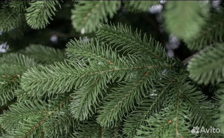 Елка искусственная