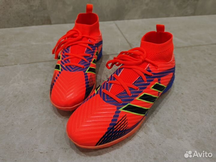 Сороконожки adidas predator