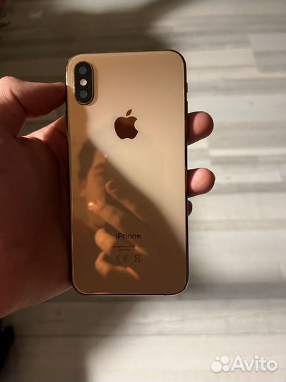 iPhone Xs, 64 ГБ