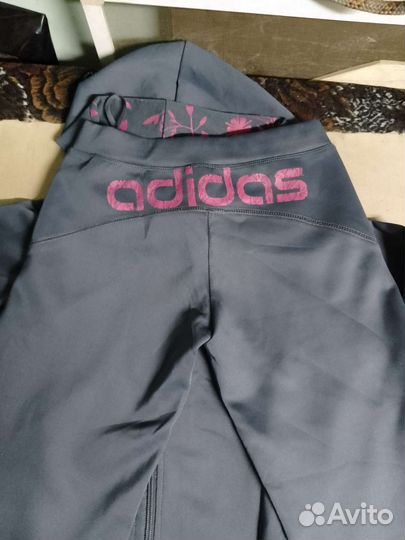 Спортивный костюм женский adidas