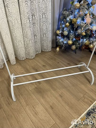 Вешалка напольная