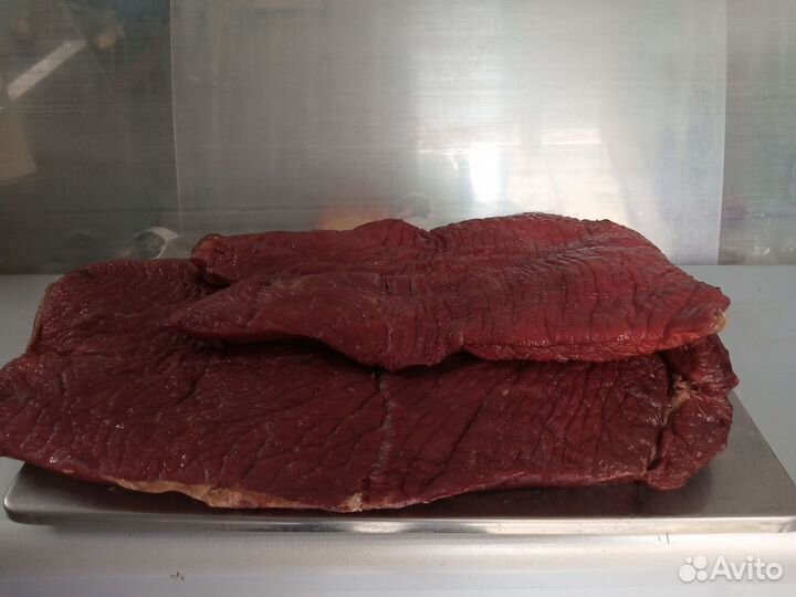 Мясо копченное