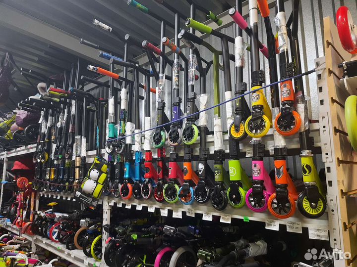 Трюковой самокат