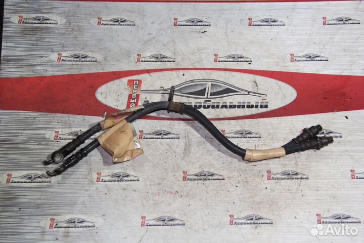 Тормозной шланг перед c Toyota Alphard ANH10W 2AZ