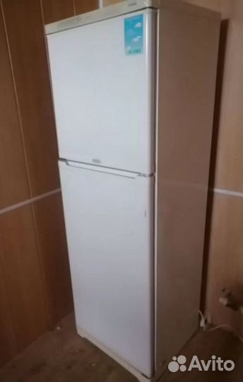 Уплотнитель на холодильник Самсунг RL33eams635