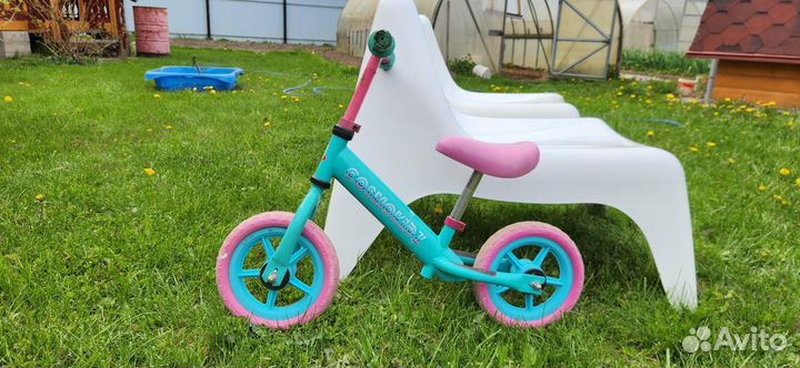 Беговел cosmokidz pluto 10