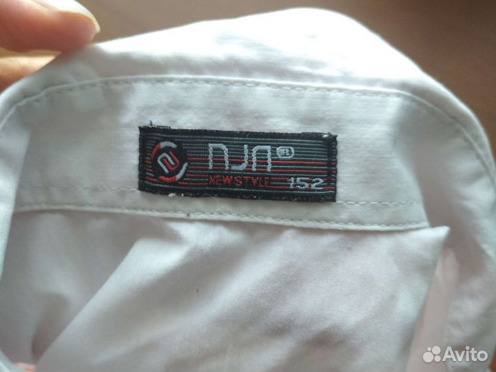 Рубашка школьная на мальчика 152