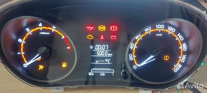 Приборная панель LADA granta FL