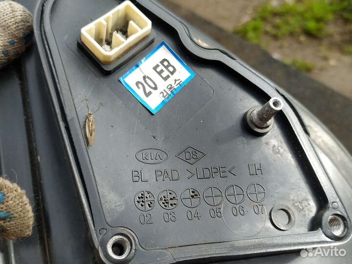 Зеркало заднего вида KIA sorento 2005г. 2.5 aт