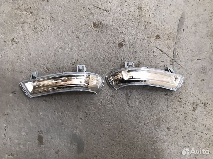 Поворотники в зеркала Volkswagen Passat B6