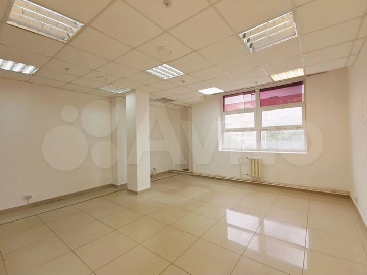 Продам торговое помещение, 157 м²