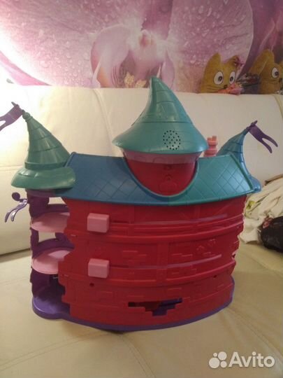 Игрушка Замок