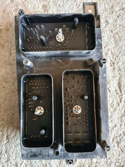 Блок предохранителей Opel Astra H