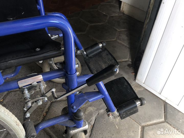 Инвалидная коляска