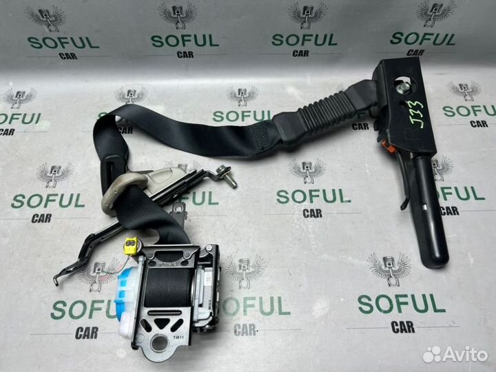 Ремень безопасности передний правый Nissan Teana