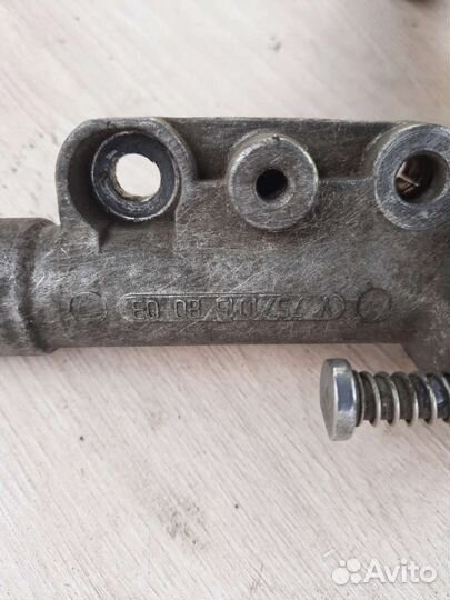 Ролик натяжной Citroen C3 Picasso 8EP