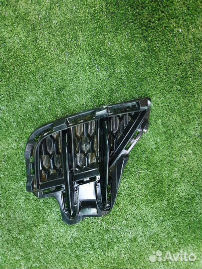 Накладка заднего бампера правая Kia Rio 4 X (2020