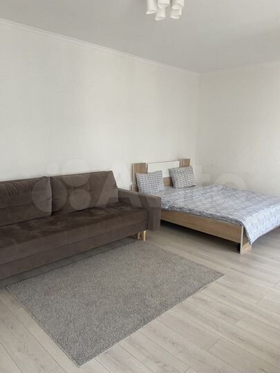 Комната 22 м² в 3-к., 39/43 эт.