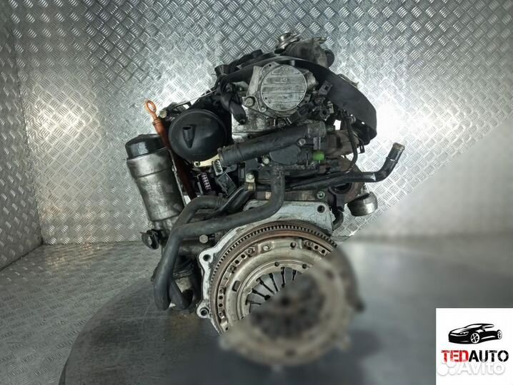Двигатель, Volkswagen Golf 2003