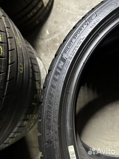 Michelin Pilot Sport 4 235/35 R19 91Y