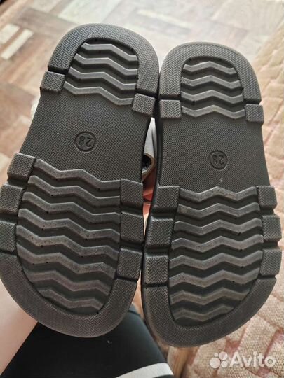 Сандалии для девочки