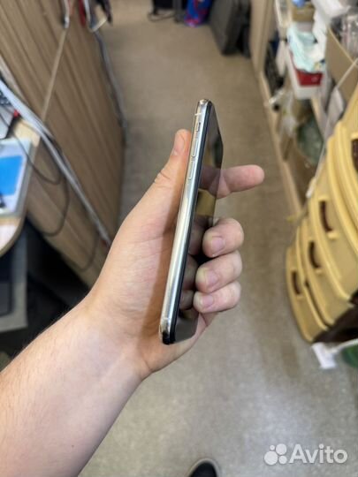 iPhone Xs, 256 ГБ