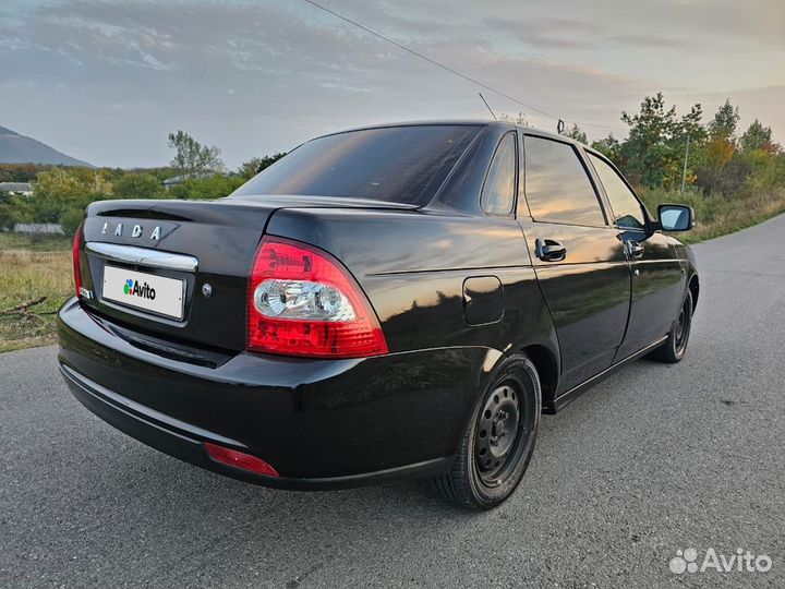 LADA Priora 1.6 МТ, 2011, 348 980 км