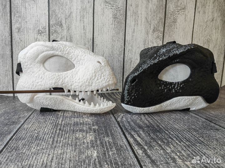 Маска раптора с дефектом пластиковая прочная