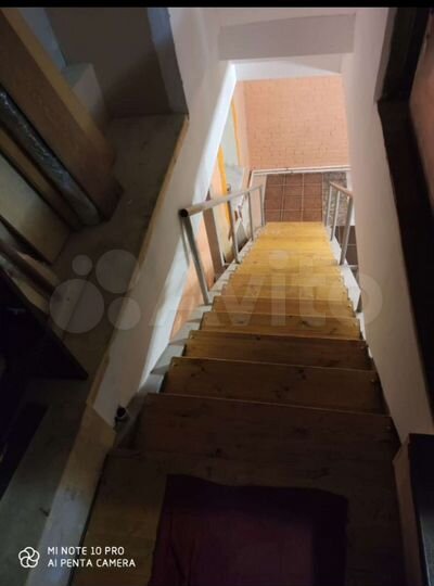 Комната 18 м² в 6-к., 2/4 эт.