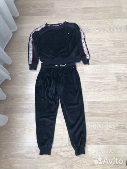 Спортивный костюм tommy hilfiger