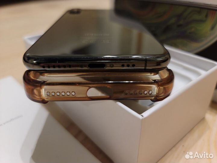 iPhone Xs, 256 ГБ