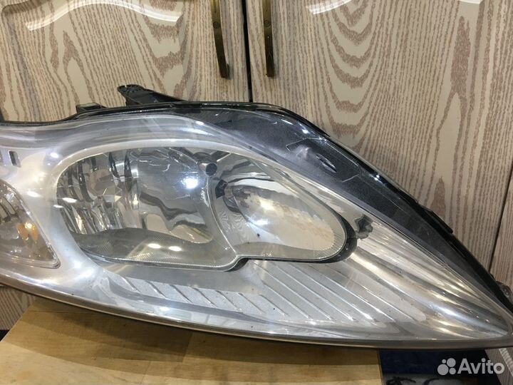 Фара для Форд Мондео 4