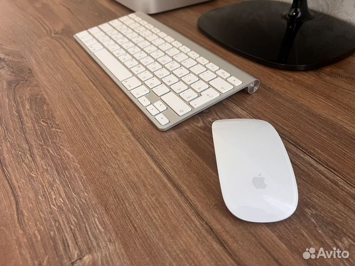 Apple Mac mini 2014 Magic Mouse и Keyboard