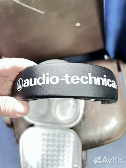 Наушники Audio-Technica ATH-M50x