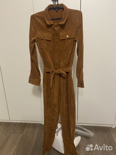 Вельветовый комбинезон