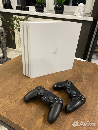 Ps4 pro белая - идеальное состояние