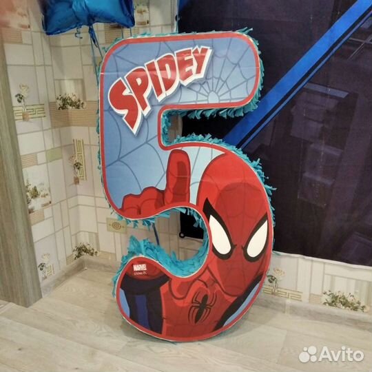 Декор для дня рождения в тематике Человек-паук