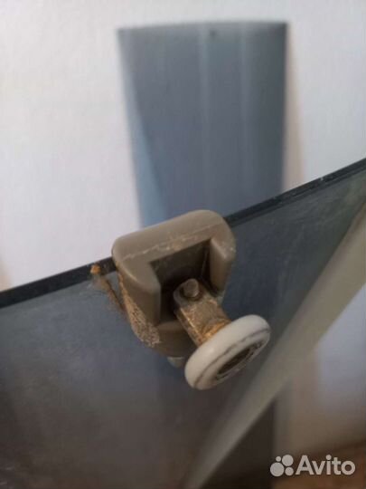 Стекло гнутое. Затемненное. Заколённое. 154х35х4мм