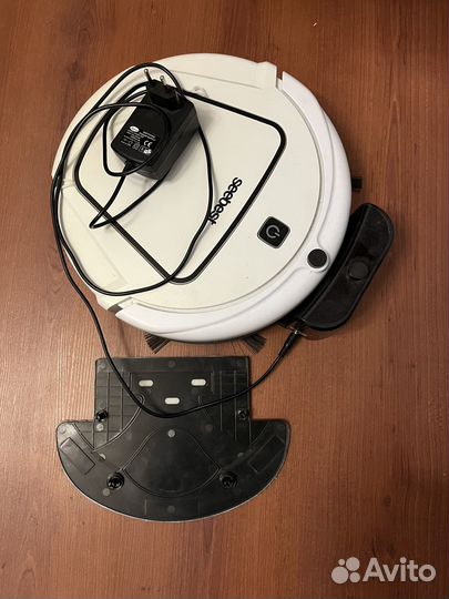 Робот пылесос моющий бу Seebest D720