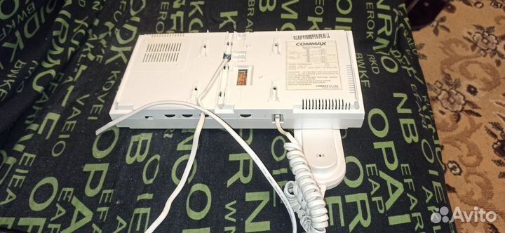 Аналоговый цветной видеодомофон