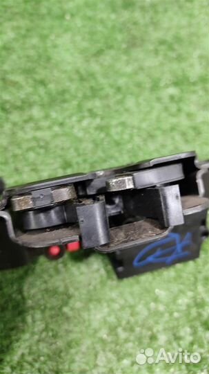 Замок крышки багажника BMW X3 (E83) 2004