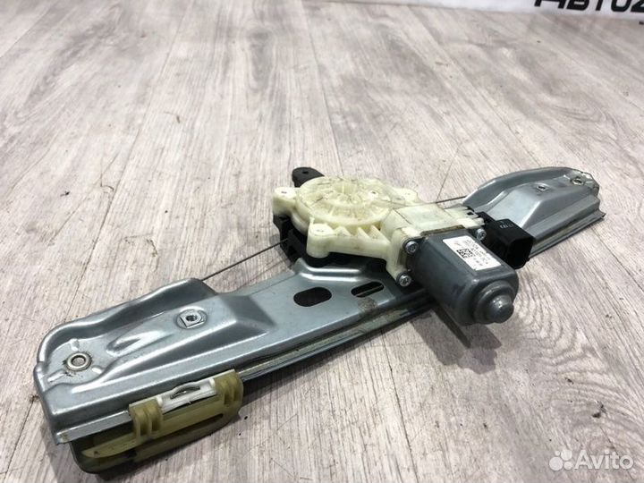 Стеклоподъемник задний левый Ford Focus 3 2011